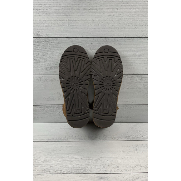 UGG Women's US Size 7 Alida Slouch Brown Chestnut Leather Suede Unlined Boots - Picture 14 of 14